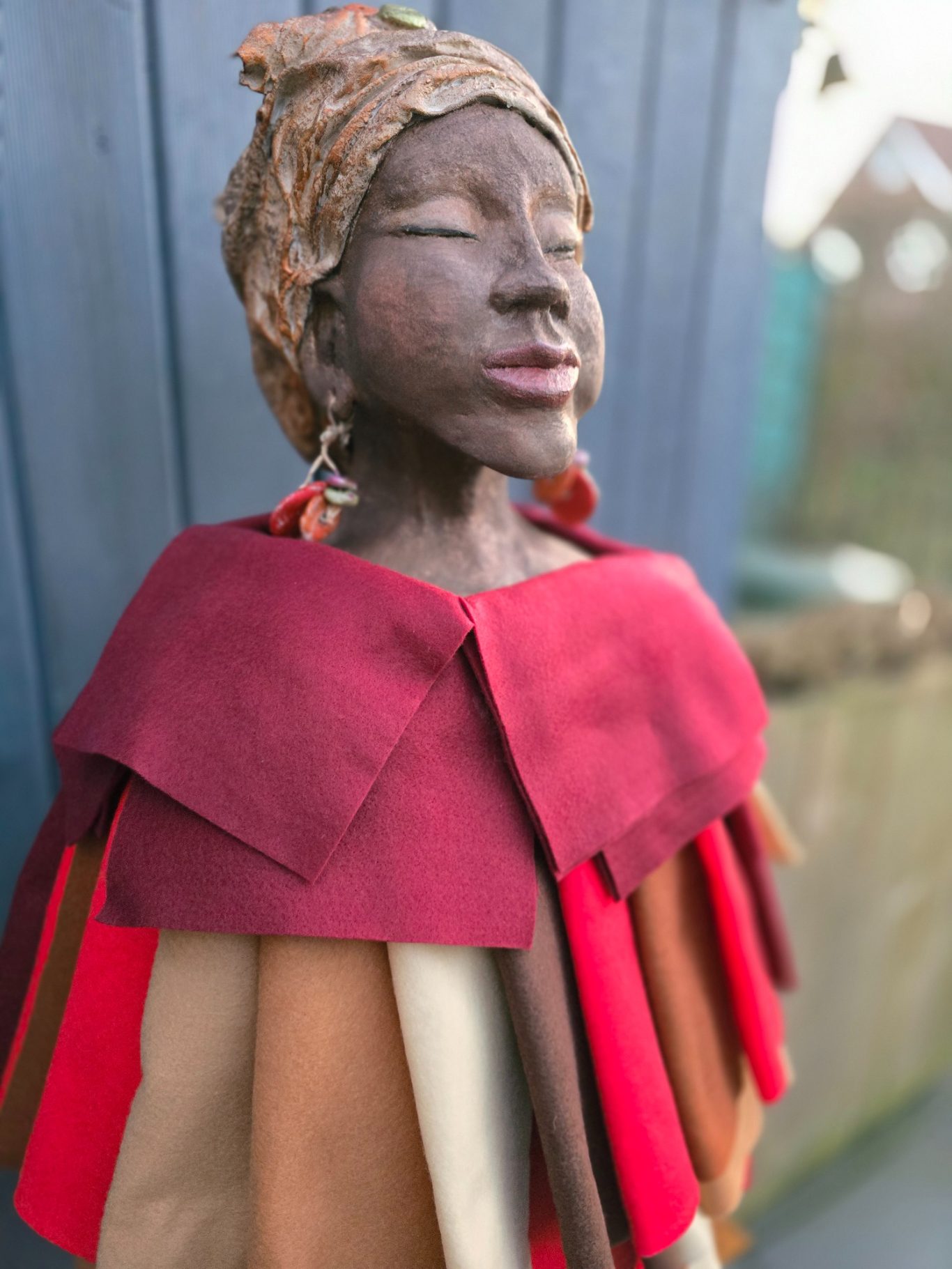 Eine Geschichte voller Farben. Beton trifft Filz